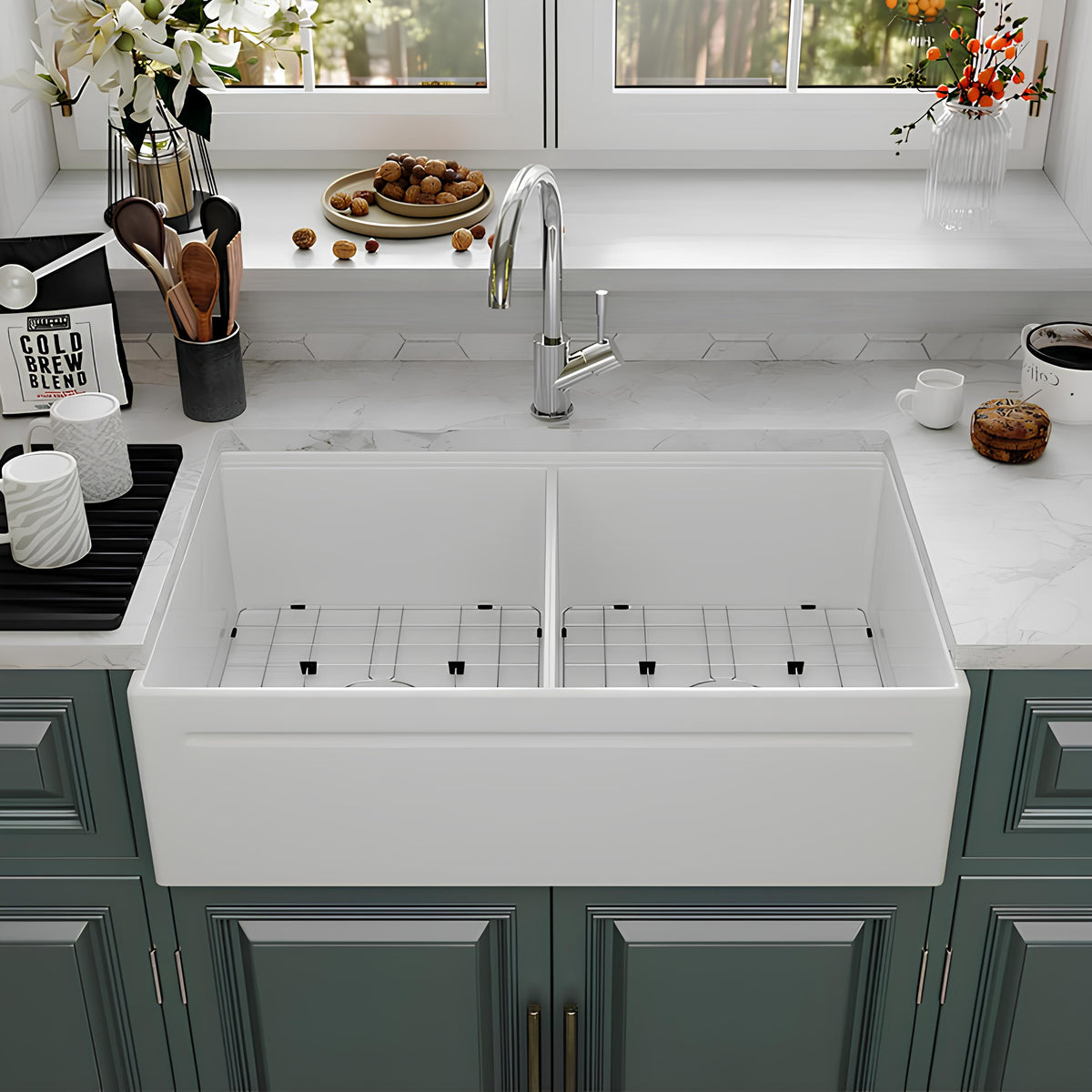 33 Inch Double Farmhouse Sink with Drainboard – Black Apron Front Kitchen Sink | SN101W3320D