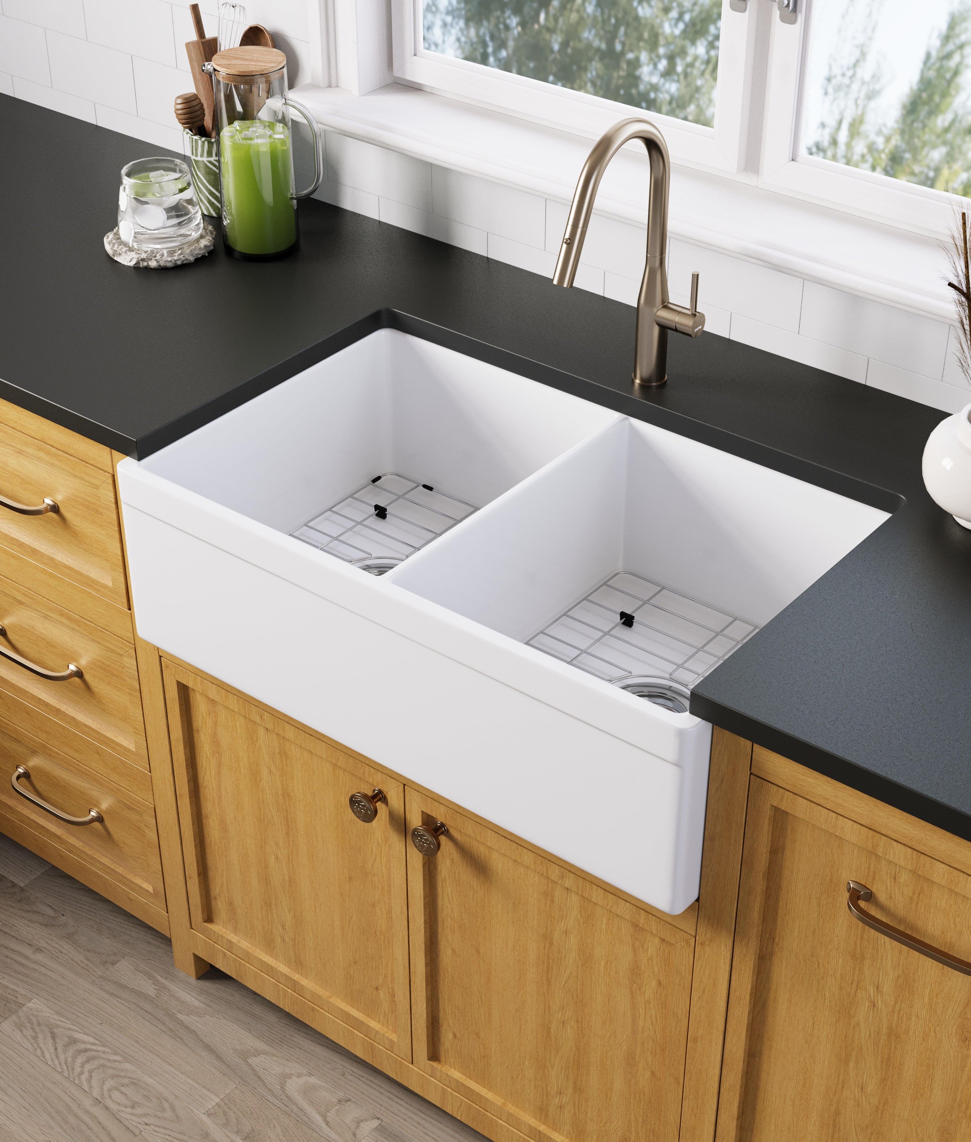 33 Inch Reversible Double-Bowl Fireclay Farmhouse Sink – SANIKB