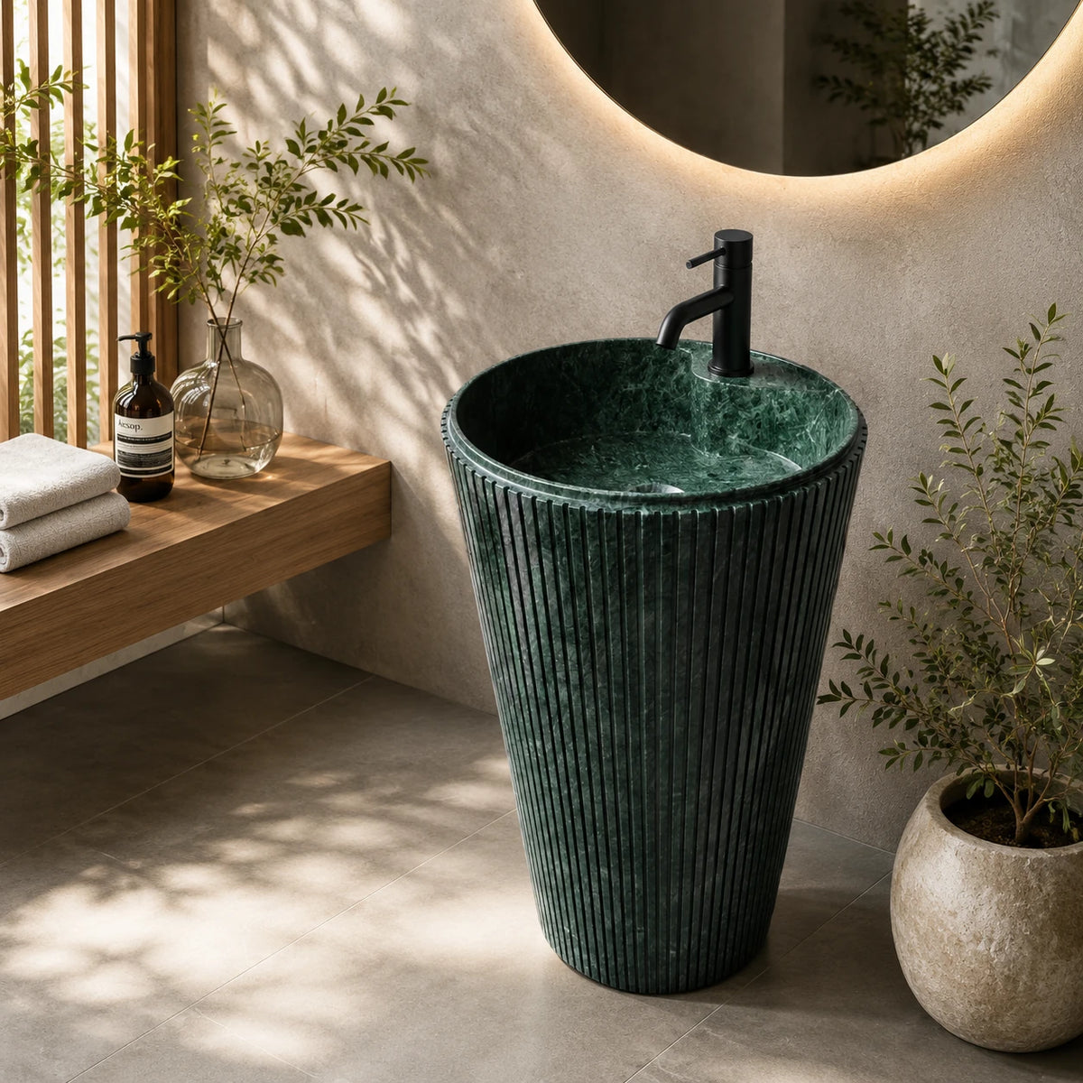 Indian Green Marble Fluted Pedestal Basin 1.6×1.6