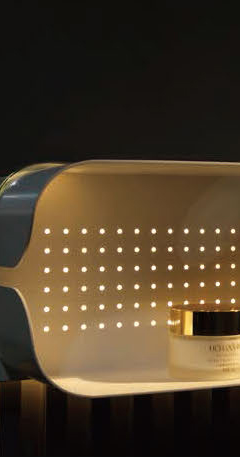 LD-5370 mirror shelf and perforated light detail