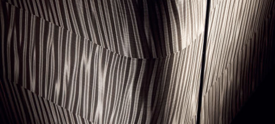 LD-5373 original chevron-fluted corner detail